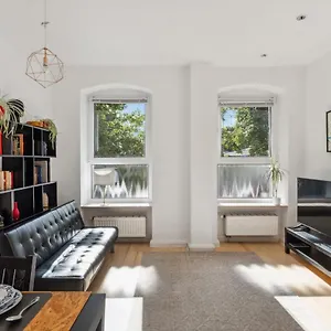 Apartment Bright 3-room Near Prenzlauer Berg Berlin