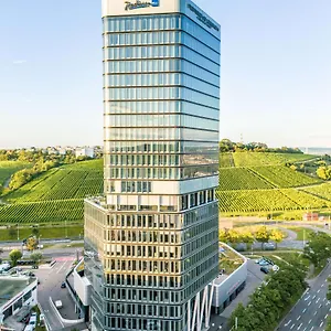 Radisson Blu At Porsche Design Tower Stoccarda