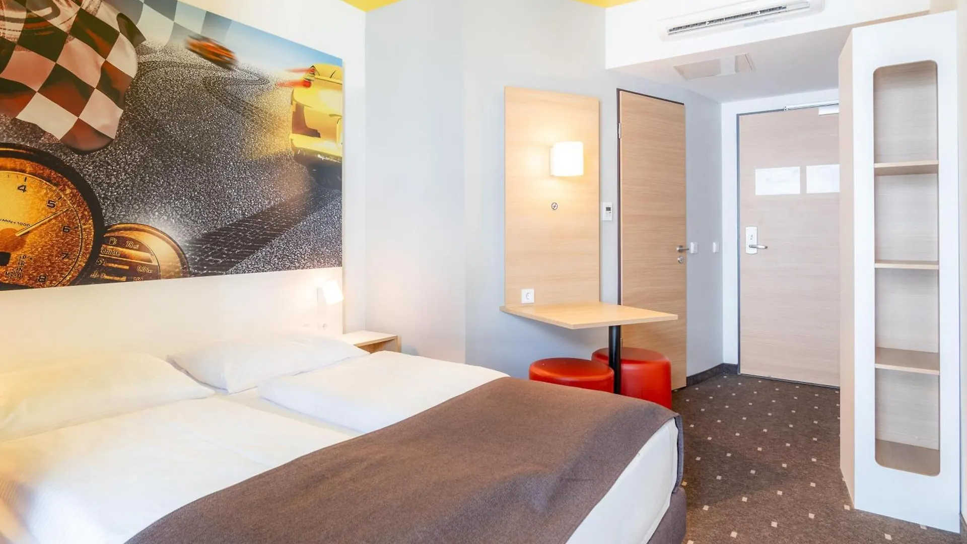 B&B Hotel Stuttgart-Zuffenhausen